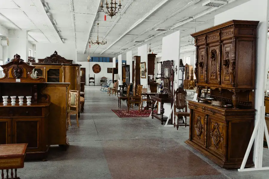 furniture market